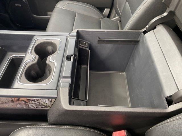 Chevrolet Silverado 1500 LTZ Crew Cab 4WD 2016