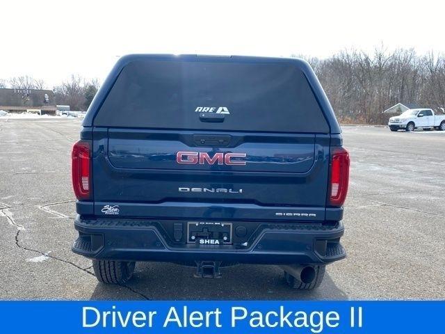 GMC Sierra 2500HD Denali Crew Cab 4WD SB 2022