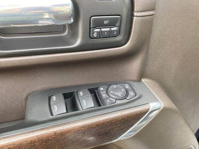 GMC Sierra 2500HD Denali Crew Cab 4WD SB 2022