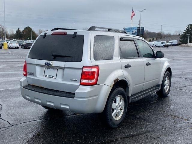 Ford Escape XLT 4WD I4 2009