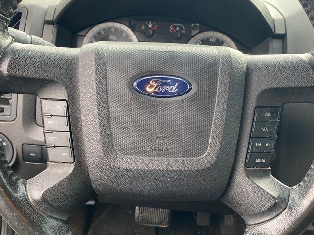 Ford Escape XLT 4WD I4 2009