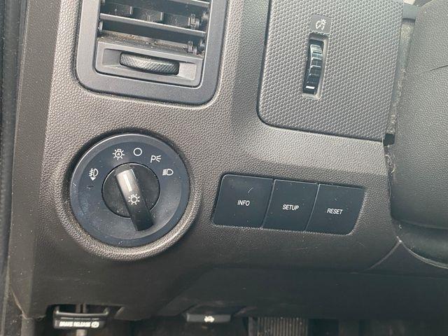 Ford Escape XLT 4WD I4 2009