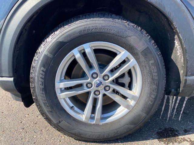 Ford Explorer XLT AWD 2023