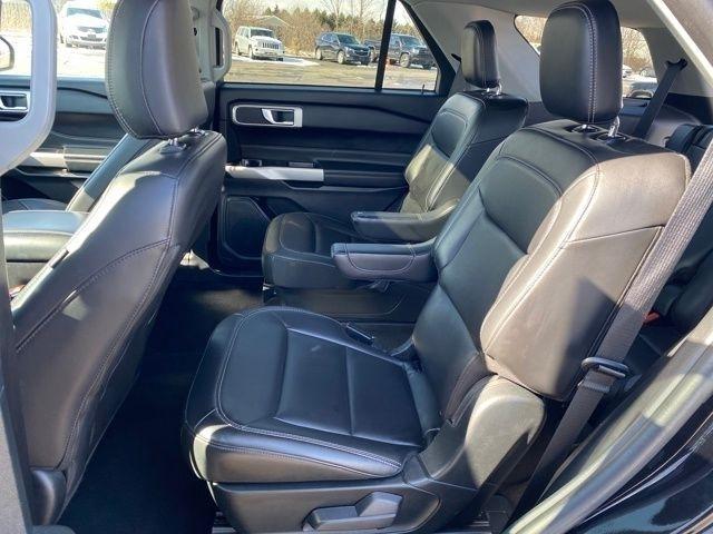 Ford Explorer XLT AWD 2023