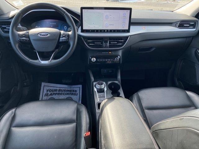 Ford Escape Platinum AWD 2023