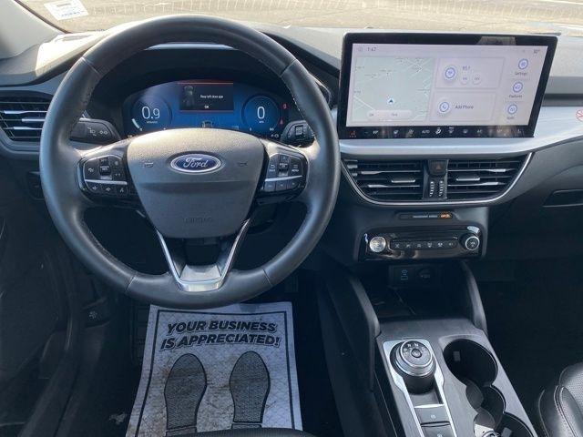 Ford Escape Platinum AWD 2023