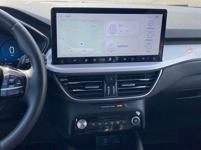 Ford Escape Platinum AWD 2023