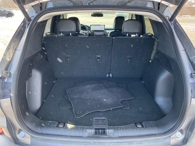 Ford Escape Platinum AWD 2023