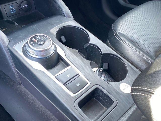 Ford Escape Platinum AWD 2023