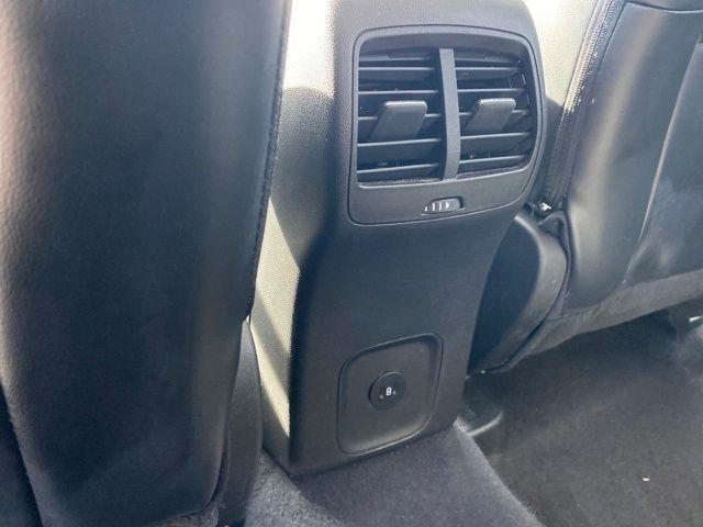 Ford Escape Platinum AWD 2023