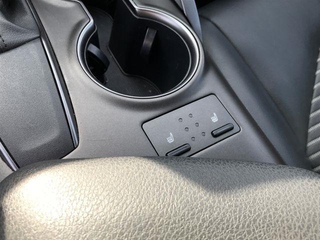 Toyota Camry SE 2023