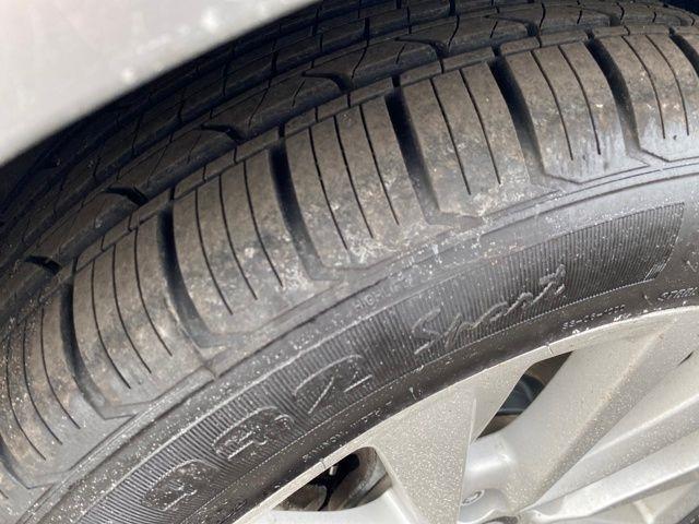 Toyota Camry SE 2023