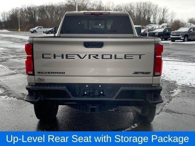 Chevrolet Silverado 2500HD ZR2 Crew Cab 4WD 2026