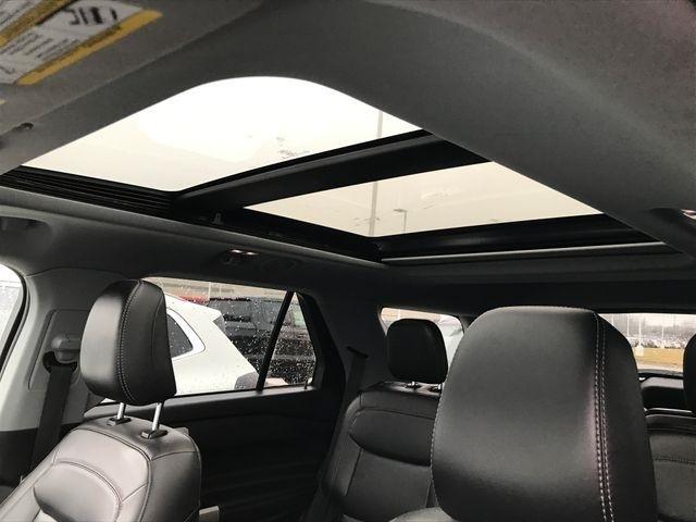 Ford Explorer XLT AWD 2023