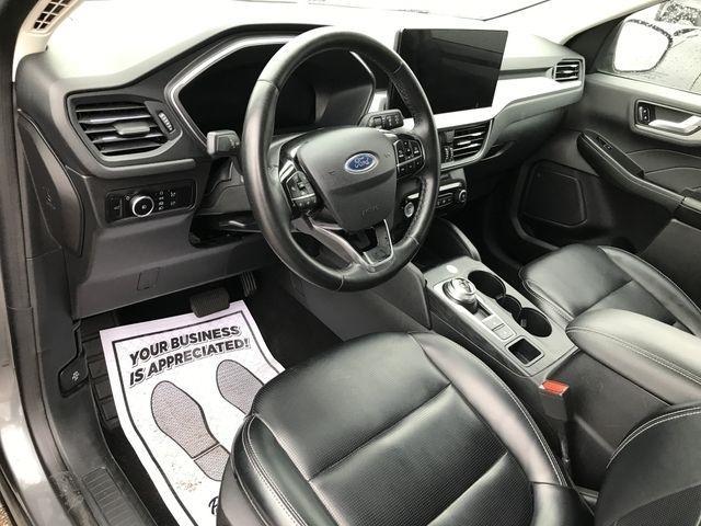 Ford Escape Platinum AWD 2023