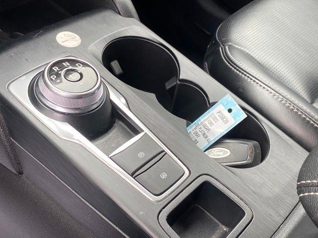 Ford Escape Platinum AWD 2023