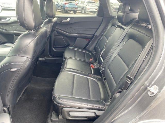 Ford Escape Platinum AWD 2023