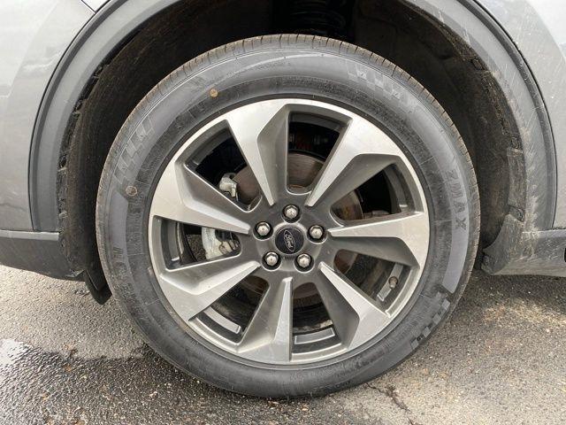 Ford Escape Platinum AWD 2023