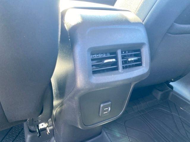 Chevrolet Equinox LT 2WD 2024