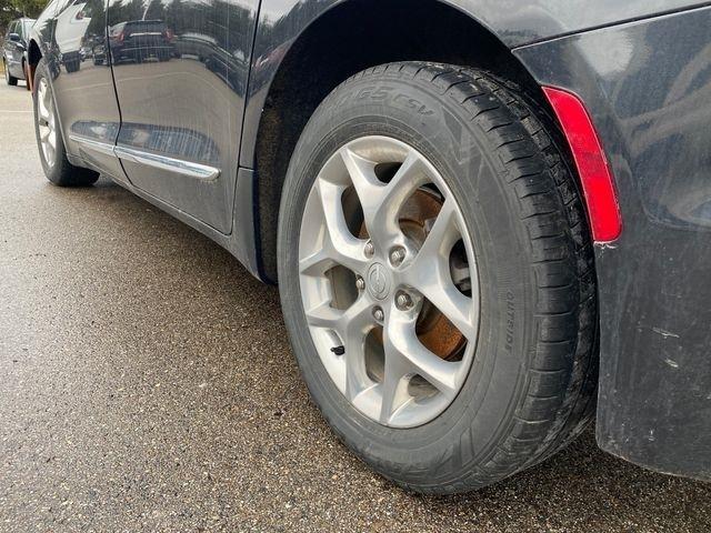 Chrysler Pacifica Limited 2019