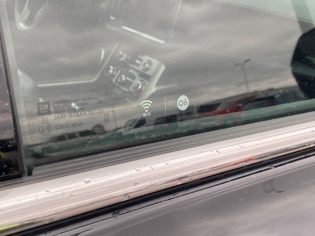 GMC Yukon Denali 4WD 2024