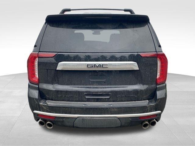 GMC Yukon Denali 4WD 2024