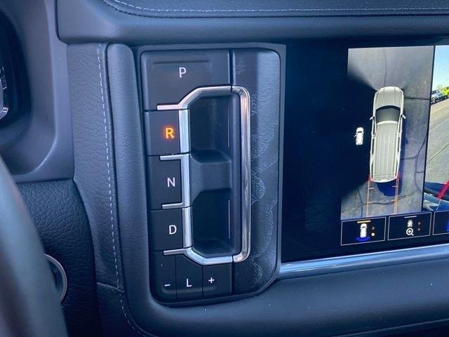 GMC Yukon Denali 4WD 2024