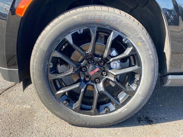 GMC Yukon Denali 4WD 2024