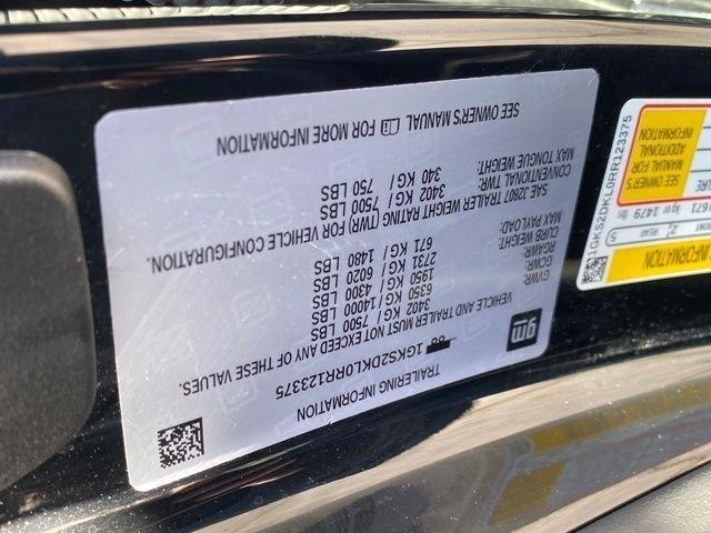 GMC Yukon Denali 4WD 2024