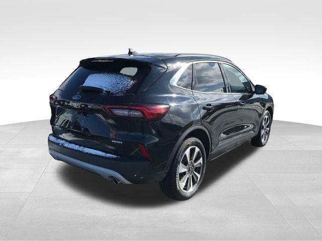 Ford Escape Platinum AWD 2023