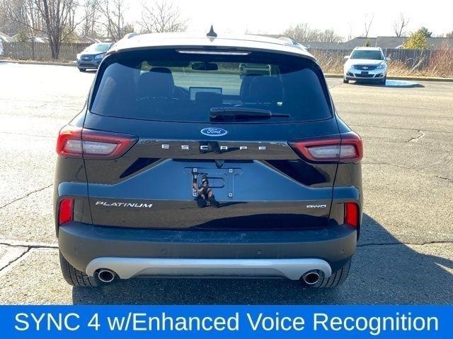 Ford Escape Platinum AWD 2023
