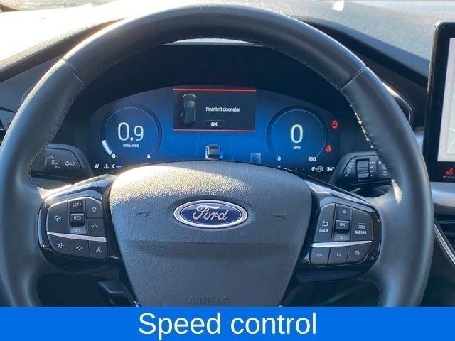 Ford Escape Platinum AWD 2023