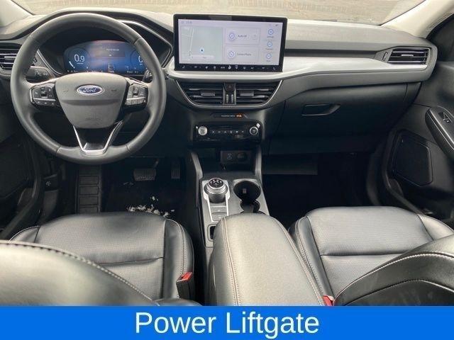 Ford Escape Platinum AWD 2023