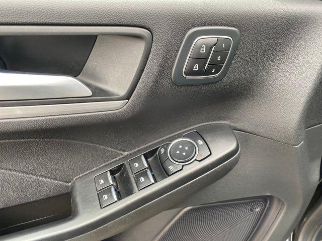 Ford Escape Platinum AWD 2023