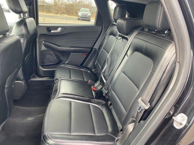 Ford Escape Platinum AWD 2023