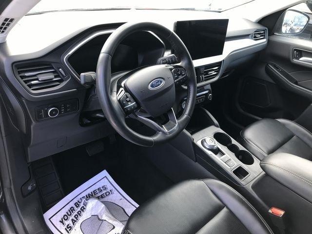 Ford Escape Platinum AWD 2023