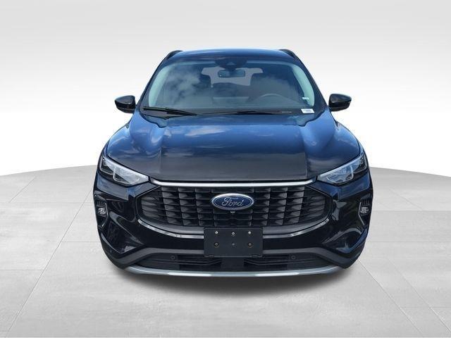 Ford Escape Platinum AWD 2023