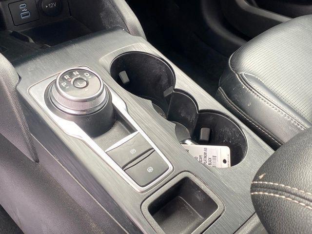 Ford Escape Platinum AWD 2023