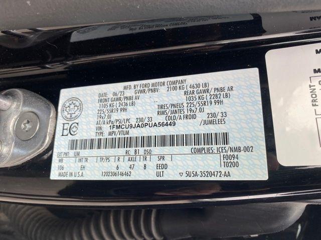 Ford Escape Platinum AWD 2023