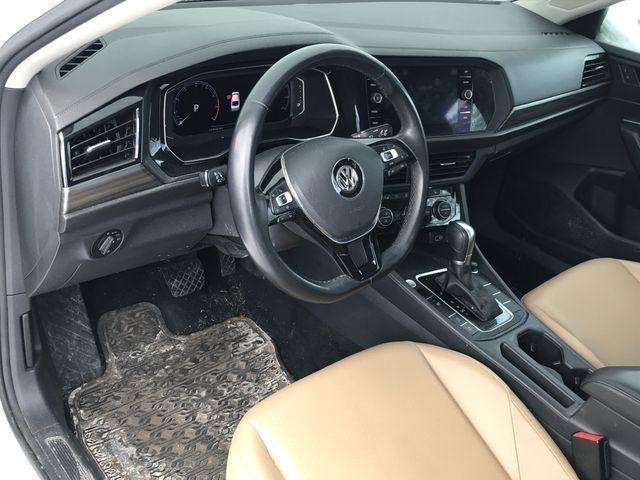 Volkswagen Jetta 1.4T SEL 8A 2019