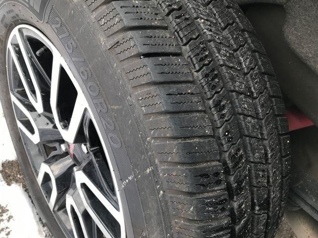 GMC Sierra 1500 AT4 Crew Cab Long Box 4WD 2020