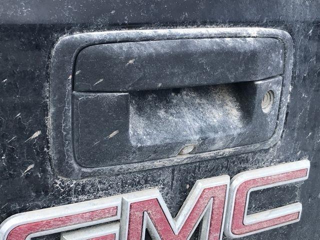 GMC Sierra 1500 Base Long Box 4WD 2015