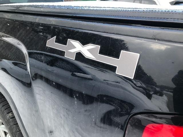 GMC Sierra 1500 Base Long Box 4WD 2015