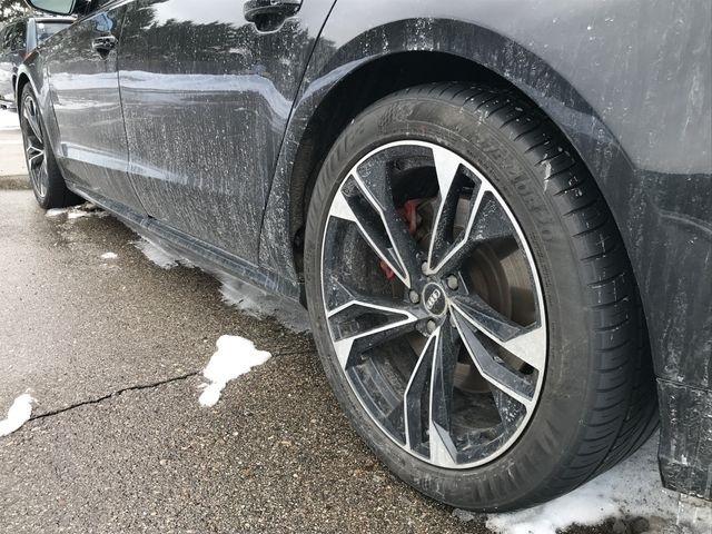 Audi A8 L 4.0T quattro 2017