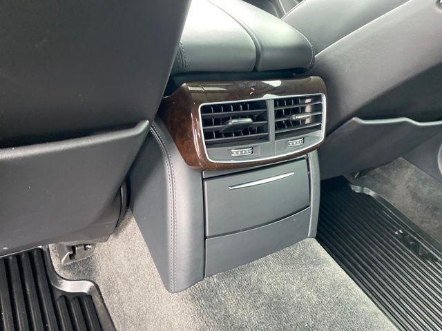 Audi A8 L 4.0T quattro 2017