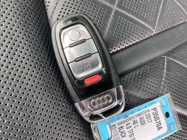 Audi A8 L 4.0T quattro 2017