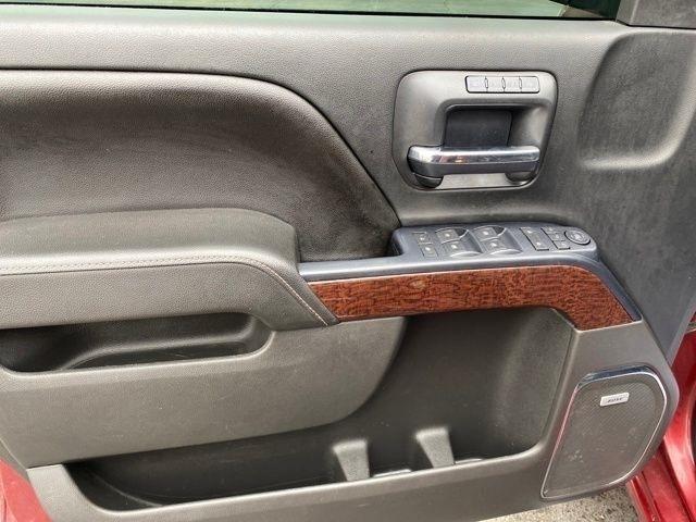 GMC Sierra 1500 SLT Crew Cab Long Box 4WD 2016