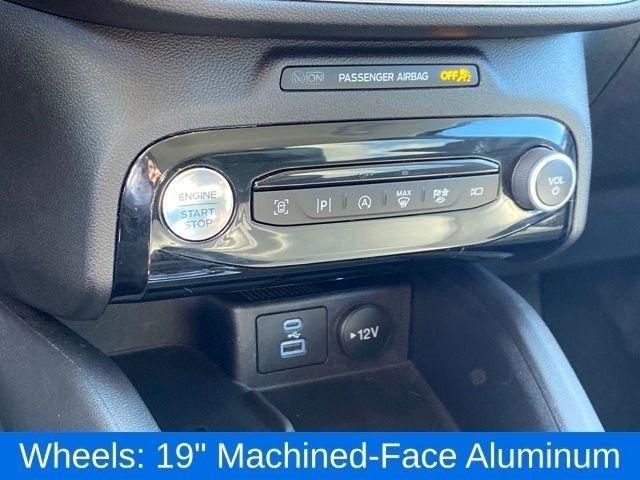 Ford Escape Platinum AWD 2023