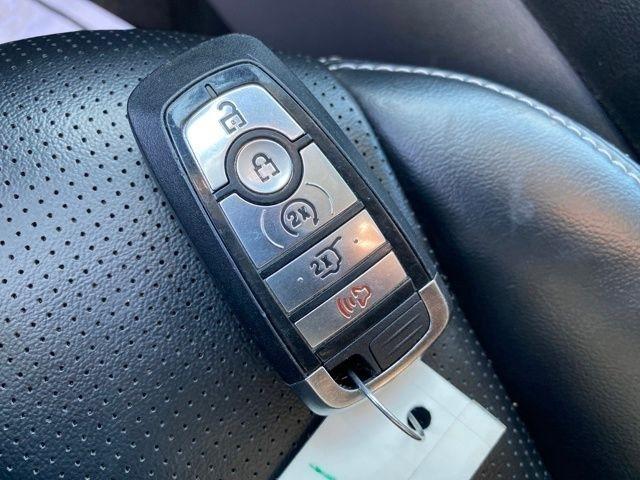 Ford Escape Platinum AWD 2023