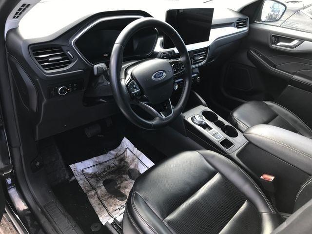 Ford Escape Platinum AWD 2023